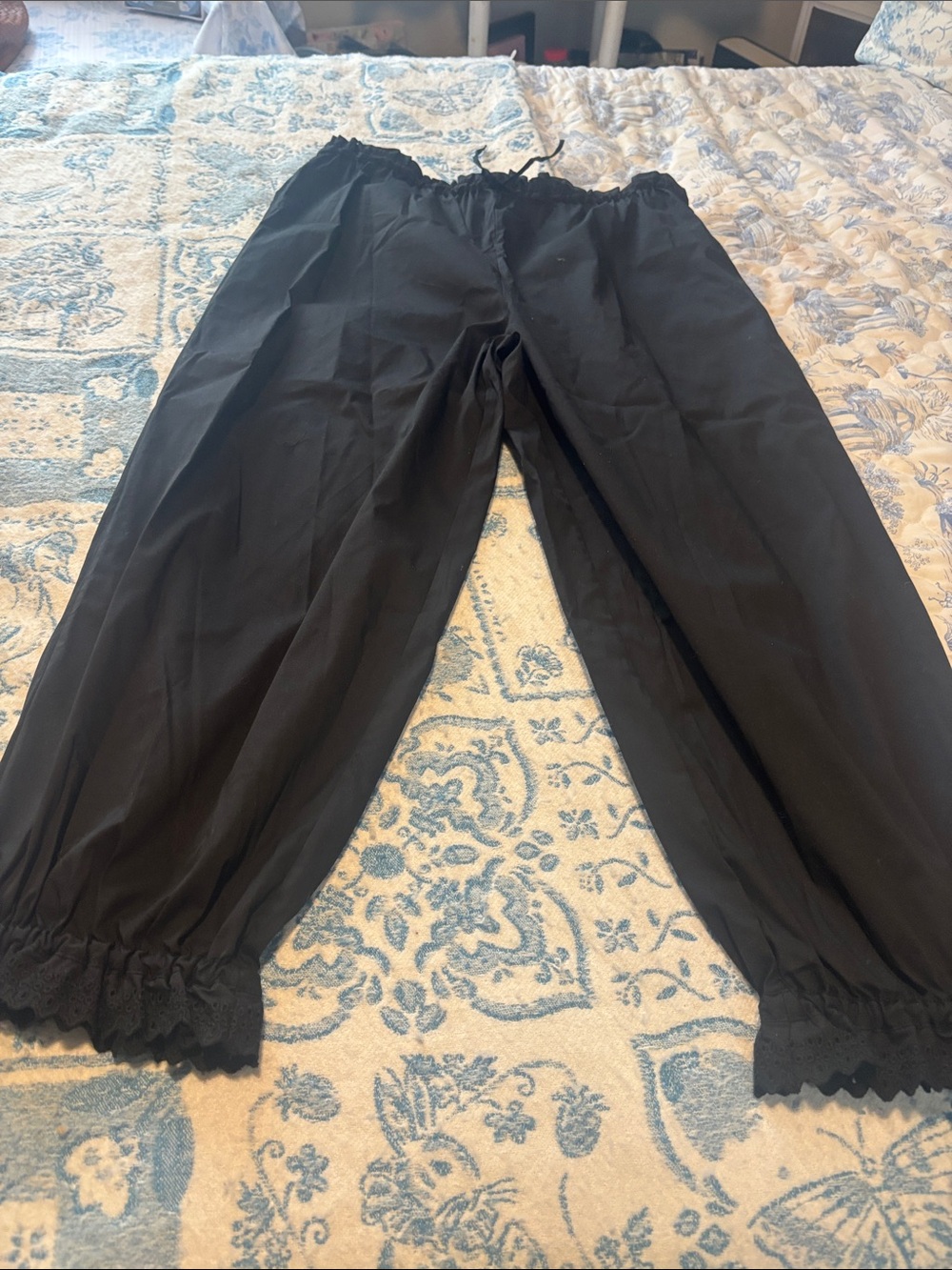 House of Harlow 1960 Black Elastic-Waist Ruffle Hem Kids Pants